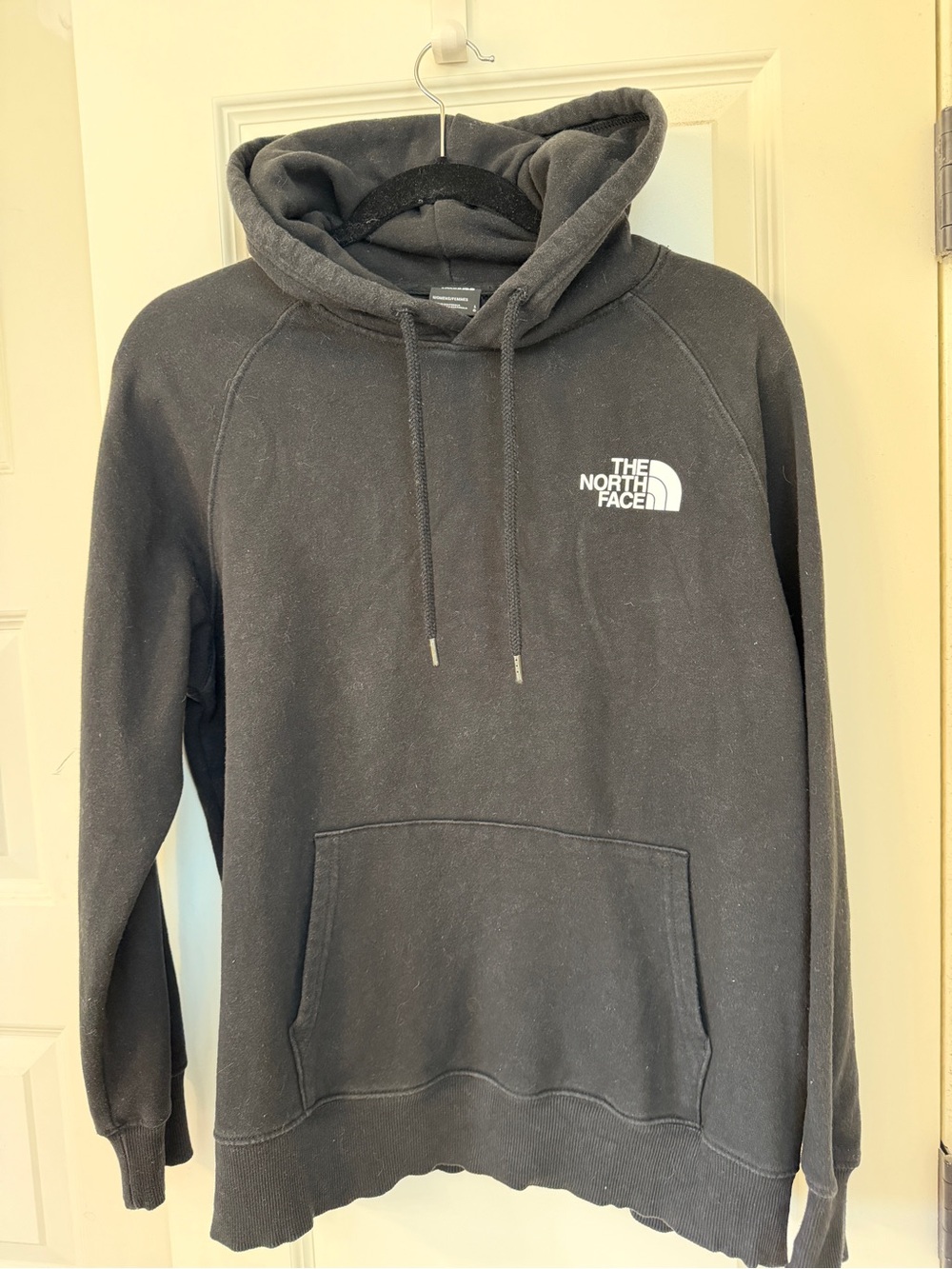 The North Face Women’s Black Pullover Hoodie